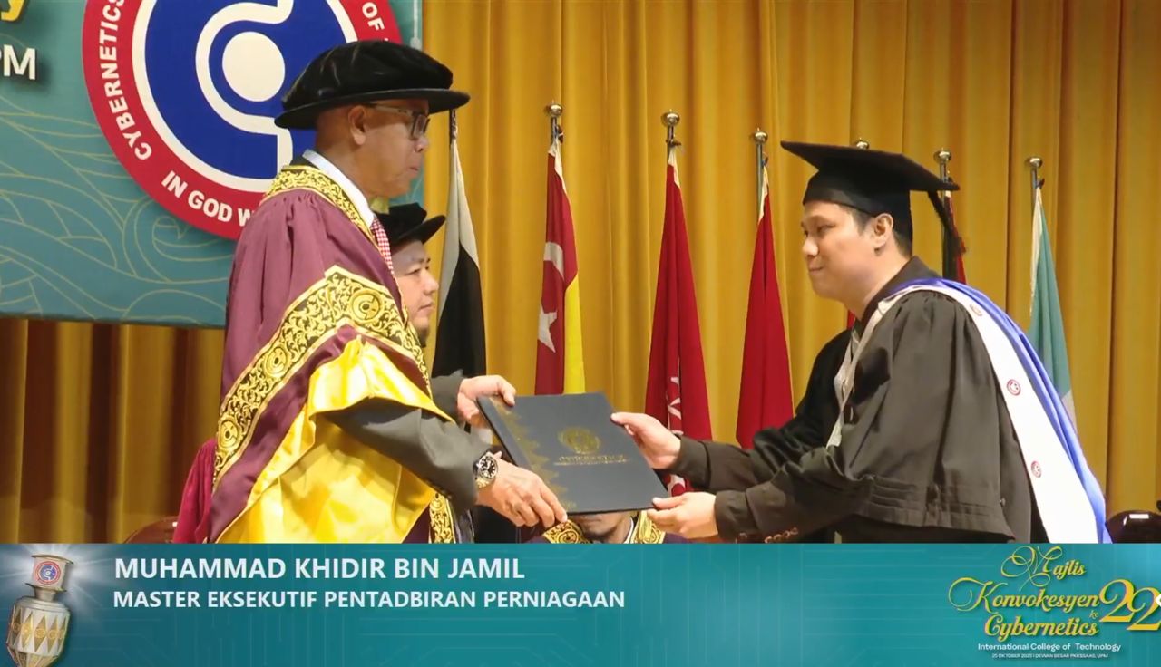 TAHNIAH Khidir Jamil – Kejayaan Akademik